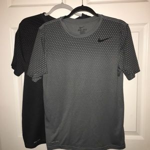 Men’s Nike Dri Fit Shirts - Medium Lot of Two